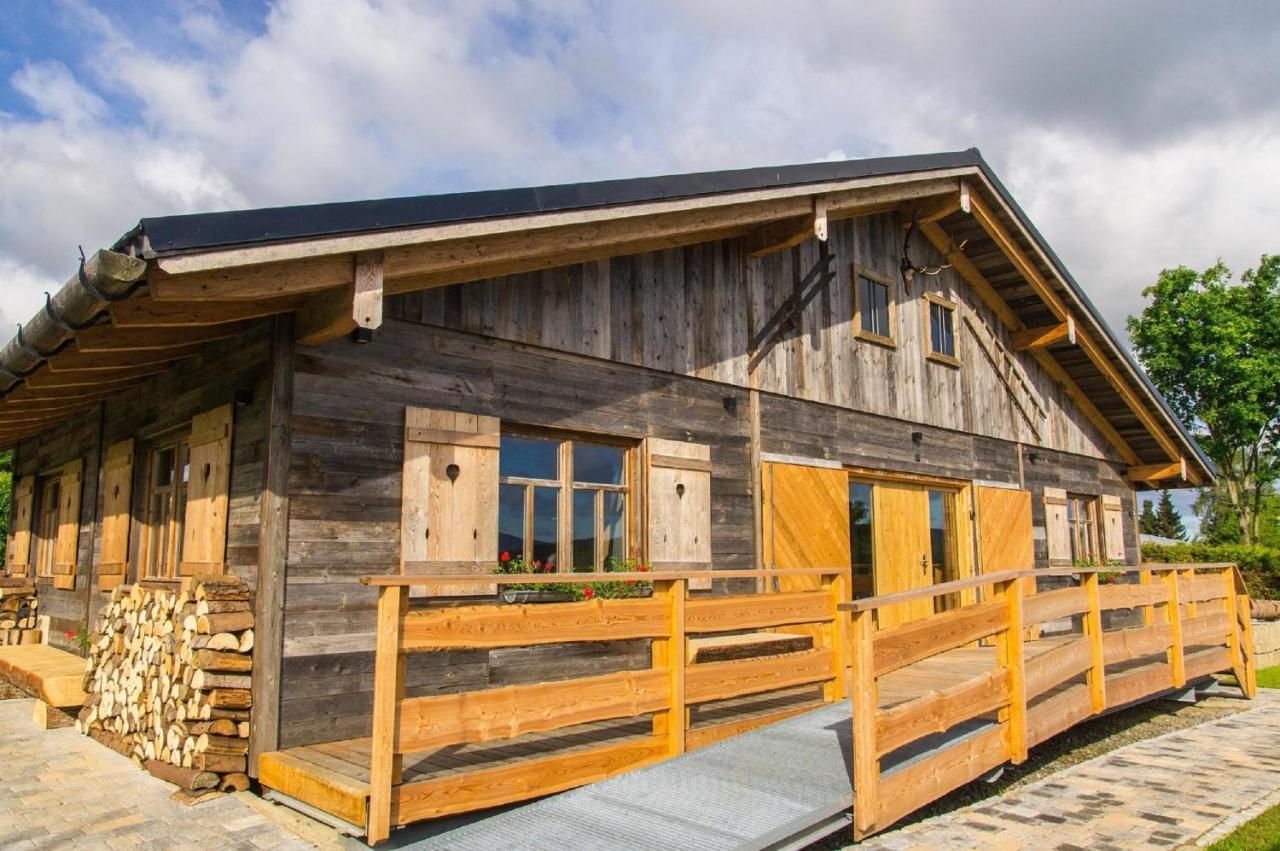 Chalet am Ölberg mit Badefass und Altholzsauna Waldmünchen Exterior foto